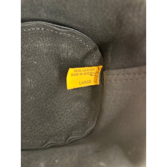 Large l Real leather made in Australia black hat - Picture 3 of 3